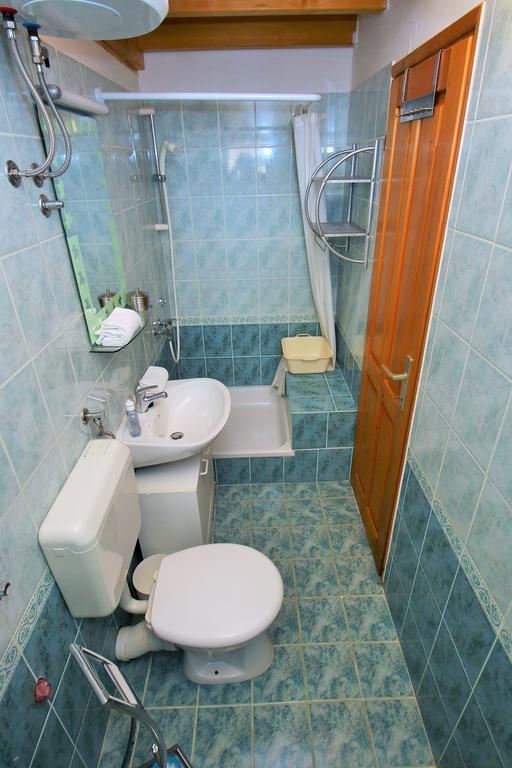Apartmani Amila-Pisak Exterior foto