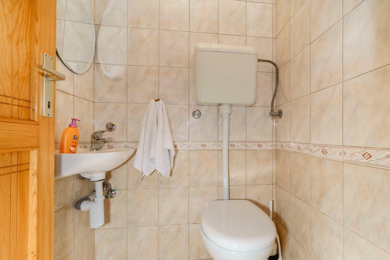 Apartmani Amila-Pisak Exterior foto